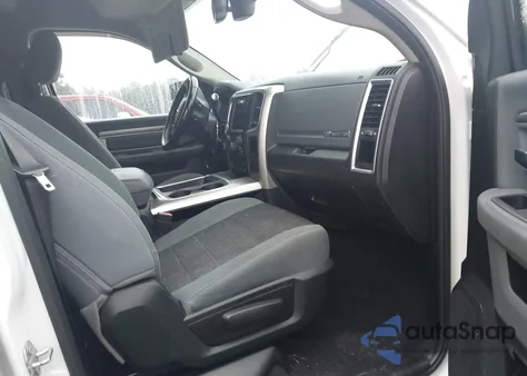 2018 Ram 2500 Big Horn 4X4 6'4 Box z USA, uszkodzony, nr VIN 3C6UR5MJ4JG371416